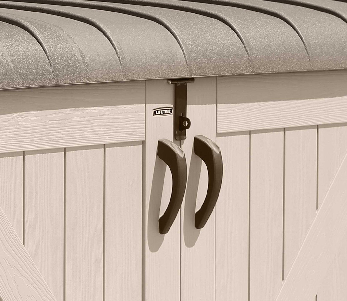 Lifetime 6 x 3.5 ft Low Garden Storage Box - image 6
