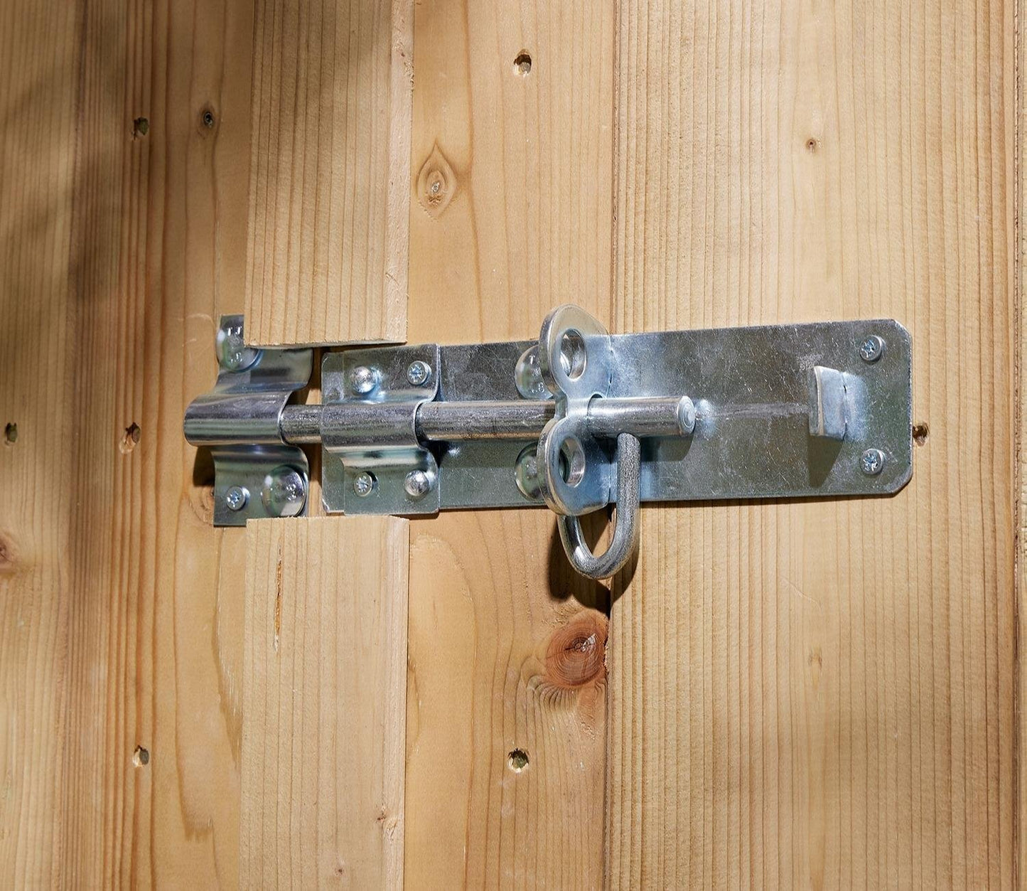 Rowlinson 6 x 8 ft Shiplap Apex Shed - image 11