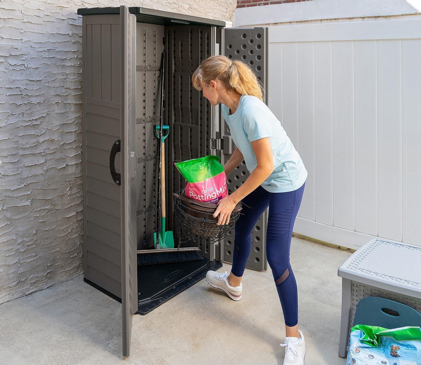 Suncast Mannington Storage Shed - image 6